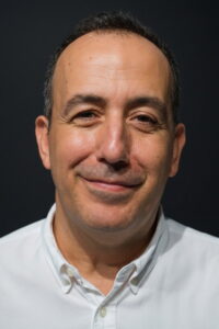 Haluk Özenç Çocuklar Duymasın dizisi oyuncusu