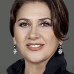 Hülya Darcan oyuncu fotoğrafı
