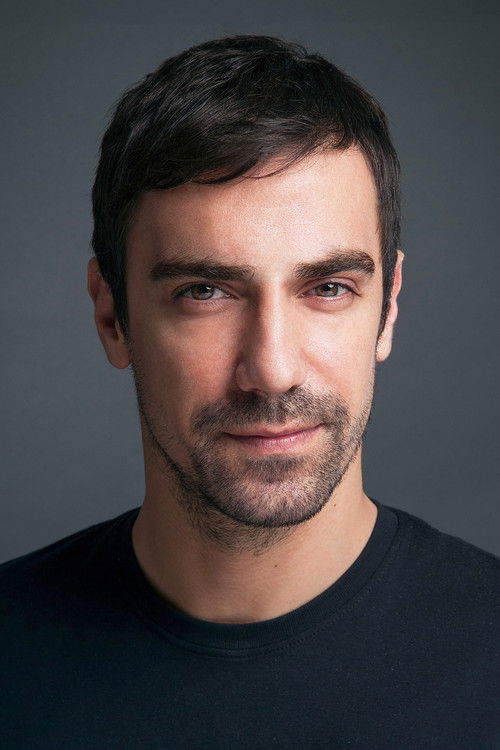 İbrahim Çelikkol oyuncu fotoğrafı