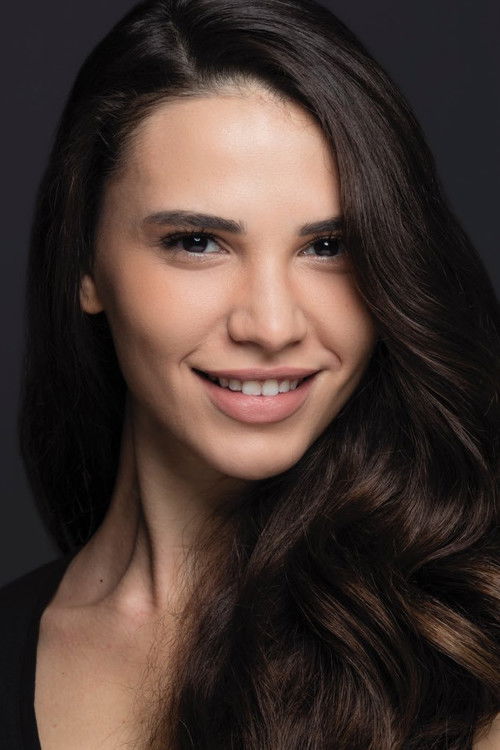 İlayda Aydın oyuncu fotoğrafı