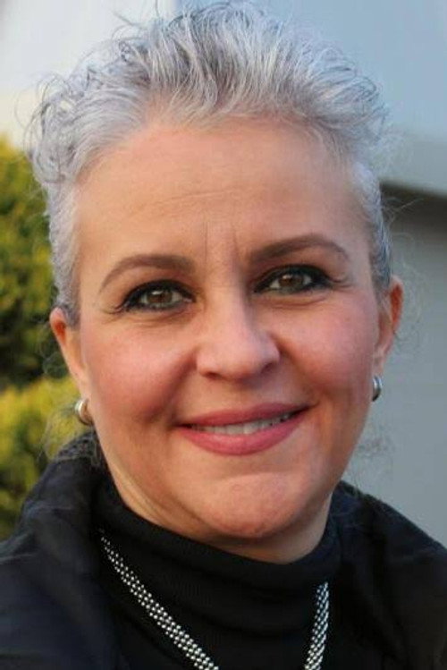 İpek Çeken oyuncu fotoğrafı