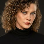 İpek Tenolcay oyuncu fotoğrafı