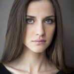 İrem Helvacıoğlu oyuncu fotoğrafı