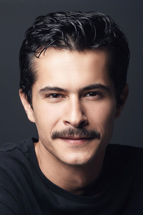İsmail Hacıoğlu oyuncu fotoğrafı