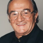 İsmet Ay