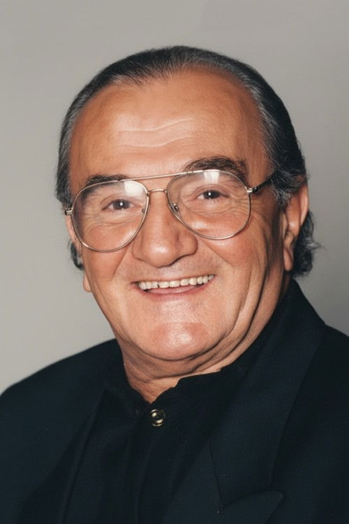 İsmet Ay oyuncu fotoğrafı