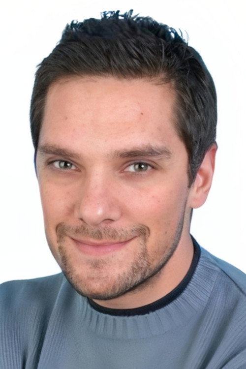 İstemihan Tuna oyuncu fotoğrafı