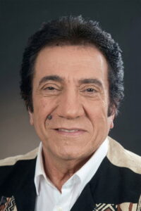 İzzet Altınmeşe oyuncu fotoğrafı