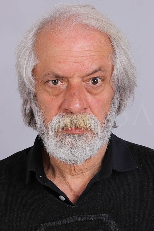 İzzet Çivril oyuncu fotoğrafı