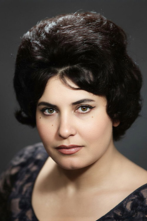 Jale Öz oyuncu fotoğrafı