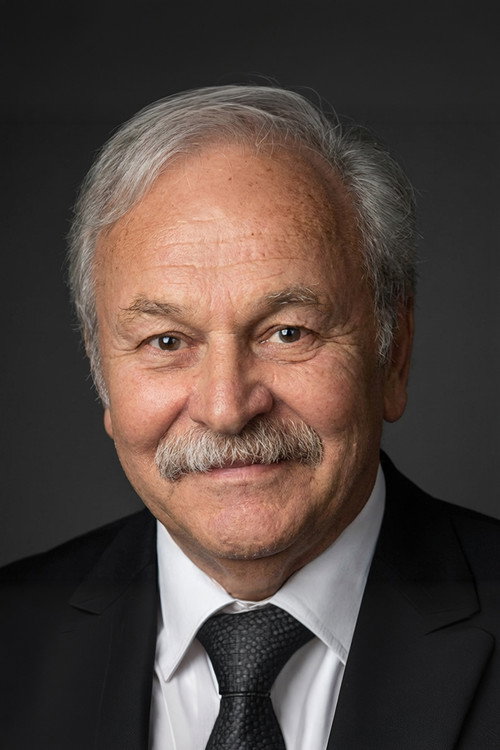 Kamil Sönmez oyuncu fotoğrafı