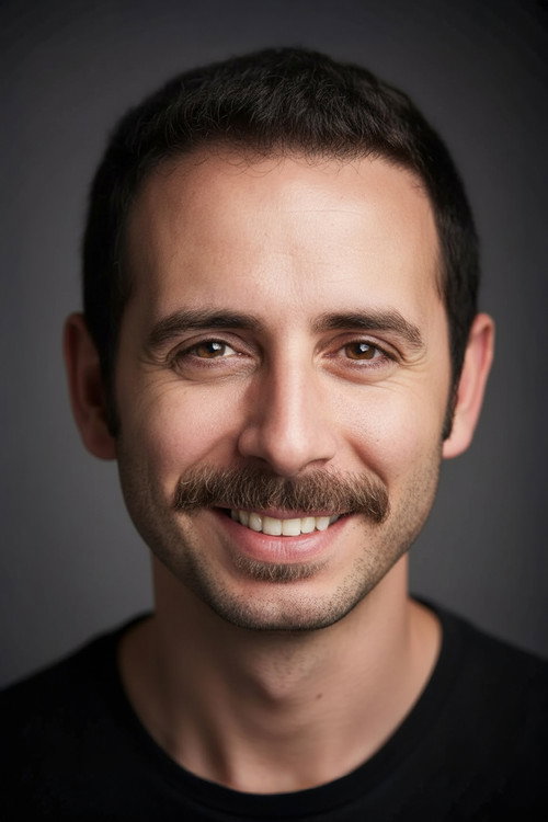 Kaya Akkaya oyuncu fotoğrafı