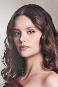 Leyla Tanlar Şahin Tepesi dizisi oyuncusu