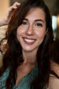 Mehtap Demirel Kral Kaybederse dizisi oyuncusu