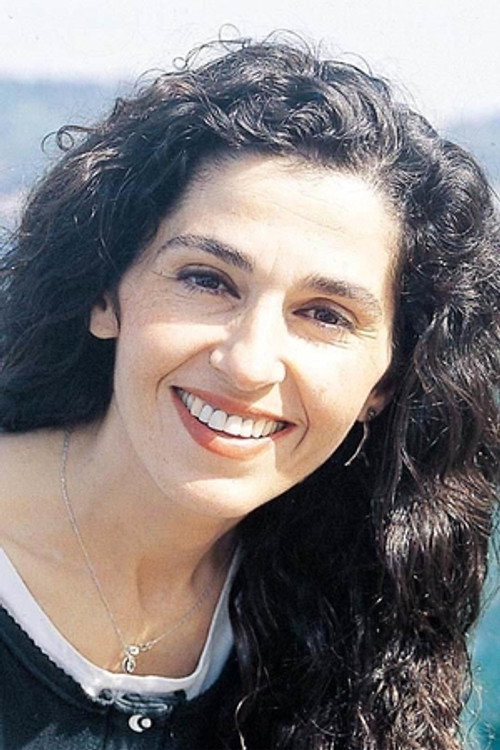 Melike Demirağ oyuncu fotoğrafı