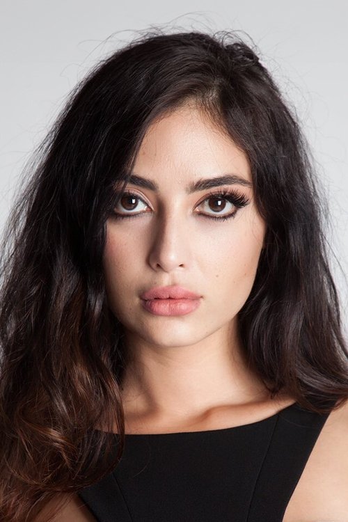 Melike İpek Yalova oyuncu fotoğrafı