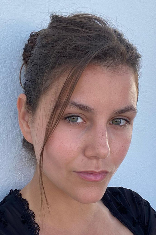 Melis Sevinç oyuncu fotoğrafı