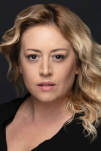 Melisa Doğu Kızıl Goncalar dizisi oyuncusu