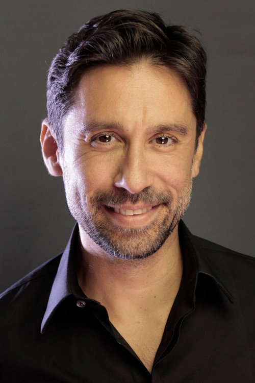 Merih Ermakastar oyuncu fotoğrafı