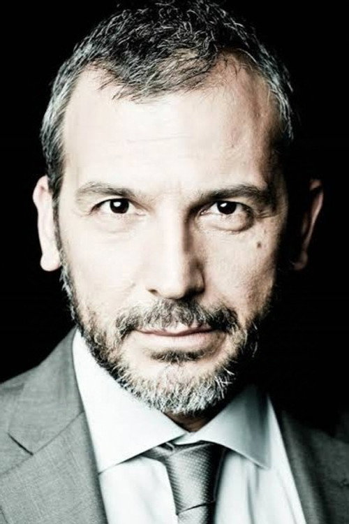 Mesut Özkeçeci oyuncu fotoğrafı