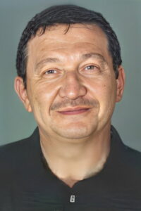 Mete Dönmezer Üvey Baba dizisi oyuncusu