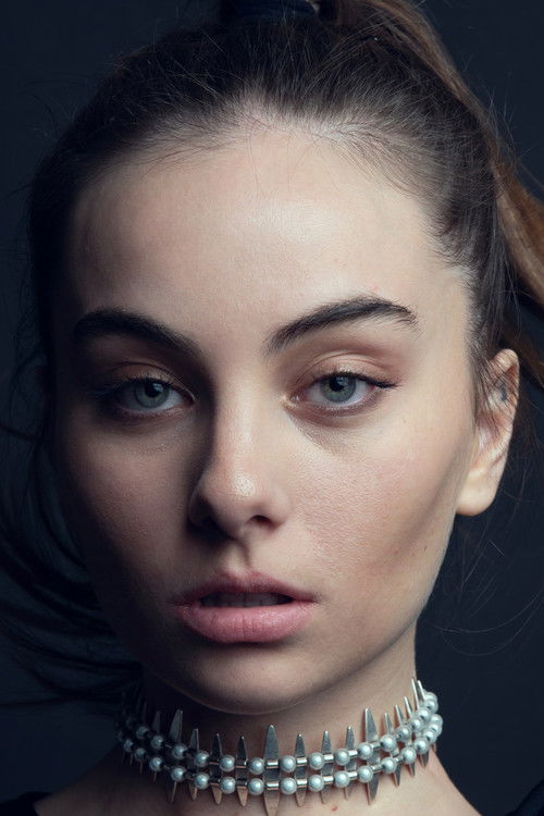 Mina Derman oyuncu fotoğrafı