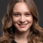 Miray Daner oyuncu fotoğrafı