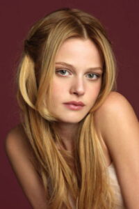 Naz Elmas Haziran Gecesi dizisi oyuncusu