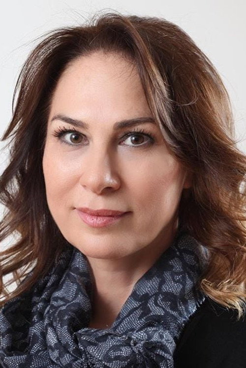 Neriman Uğur oyuncu fotoğrafı