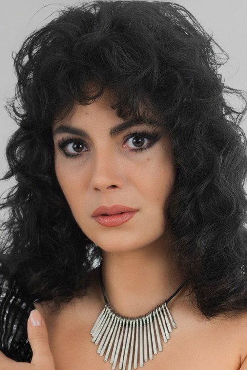 Nilgün Akçaoğlu oyuncu fotoğrafı