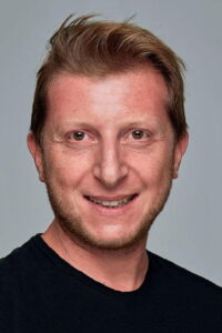 Ömür Arpacı Yalan Dünya oyuncusu Ömür Arpacı Yalan Dünya dizisi oyuncusu