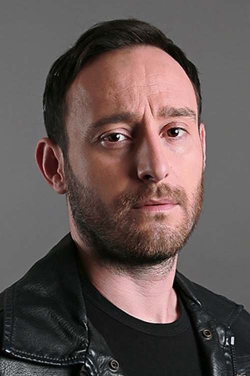 Onur Dikmen oyuncu fotoğrafı