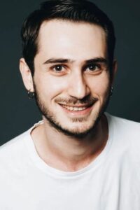 Orkuncan İzan İnci Taneleri dizisi oyuncusu