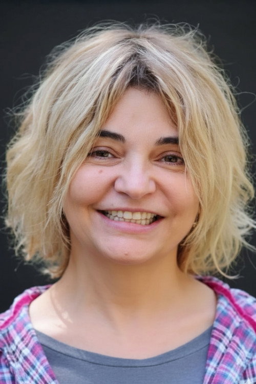 Oya Küçümen oyuncu fotoğrafı