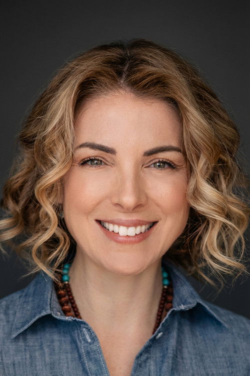 Özge Özberk oyuncu fotoğrafı