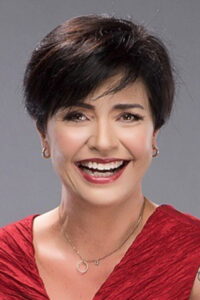 Özlem Gürses Kızıl Goncalar dizisi oyuncusu