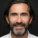 Peker Açıkalın oyuncu fotoğrafı