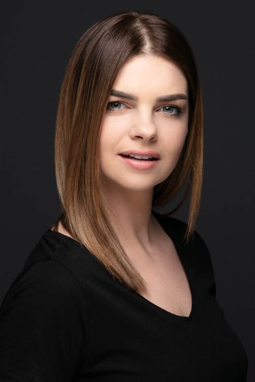 Pelin Karahan oyuncu fotoğrafı