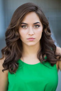 Rae Varela Aşk 101 dizisi oyuncusu