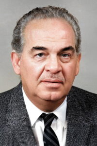 Saltuk Kaplangı Kuruntu Ailesi dizisi oyuncusu