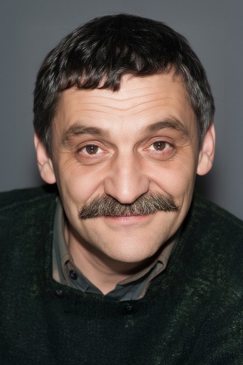 Savaş Yurttaş oyuncu fotoğrafı