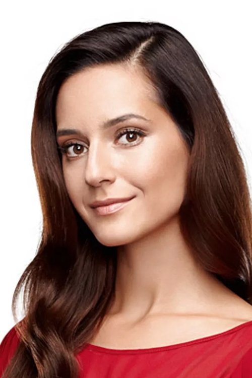 Sedef Avcı oyuncu fotoğrafı