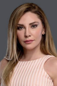 Sema Öztürk Kurtlar Vadisi: Pusu dizisi oyuncusu