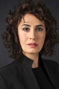 Senan Kara Adım Farah dizisi oyuncusu