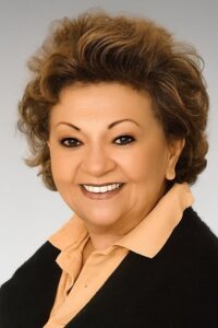 Sevil Üstekin Mahallenin Muhtarları dizisi oyuncusu