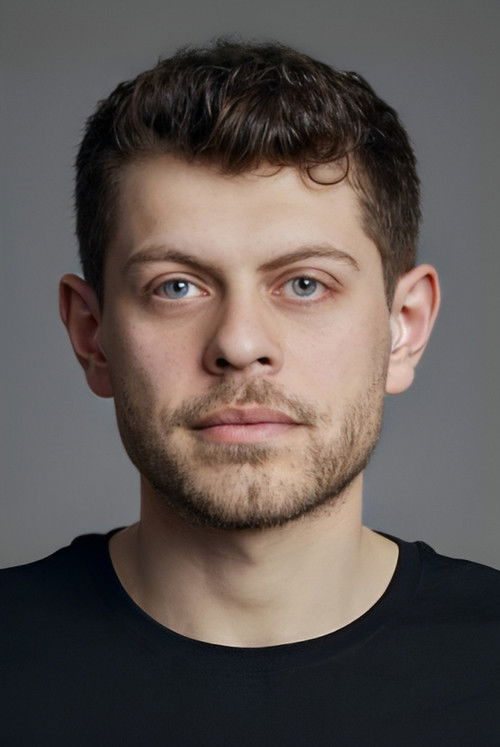 Sezer Arıçay oyuncu fotoğrafı