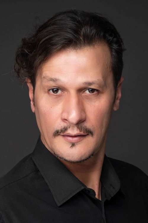 Soner Türker oyuncu fotoğrafı