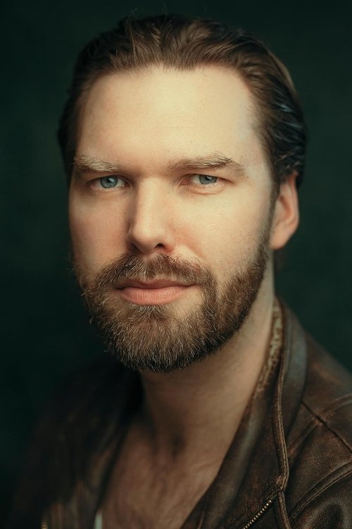 Steven Calvert oyuncu fotoğrafı