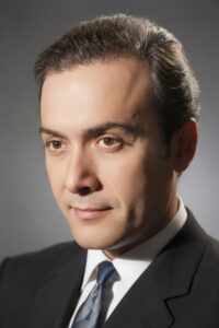 Şükran Güngör Uğurlugiller dizisi oyuncusu