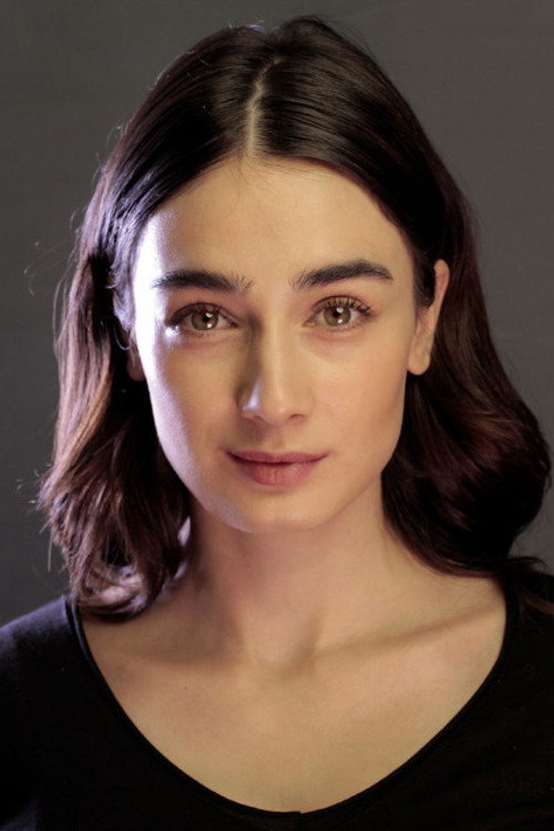 Sultan Elif Taş oyuncu fotoğrafı